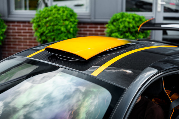 McLaren 620R 3.8 V8 / 1 of 225 / MSO R Pack / Bowers & Wilkins / MSO Defined Carbon Fibre / McLaren Track Telemetry