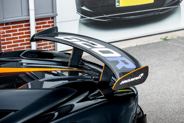 McLaren 620R 3.8 V8 / 1 of 225 / MSO R Pack / Bowers & Wilkins / MSO Defined Carbon Fibre / McLaren Track Telemetry