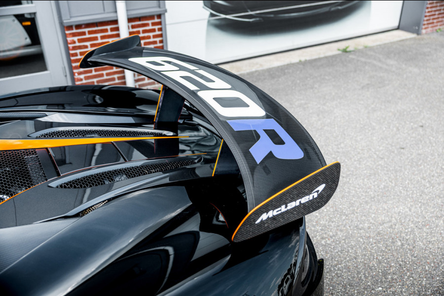 McLaren 620R 3.8 V8 / 1 of 225 / MSO R Pack / Bowers & Wilkins / MSO Defined Carbon Fibre / McLaren Track Telemetry