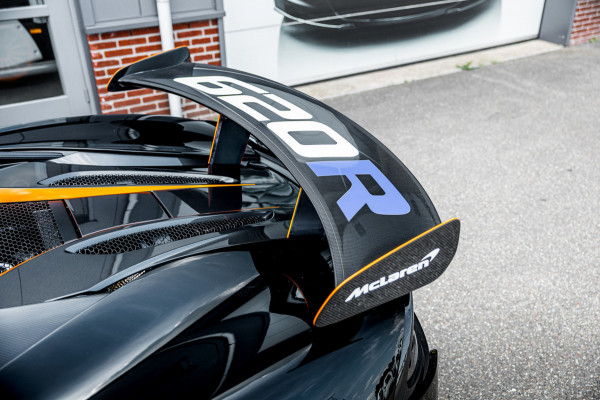 McLaren 620R 3.8 V8 / 1 of 225 / MSO R Pack / Bowers & Wilkins / MSO Defined Carbon Fibre / McLaren Track Telemetry
