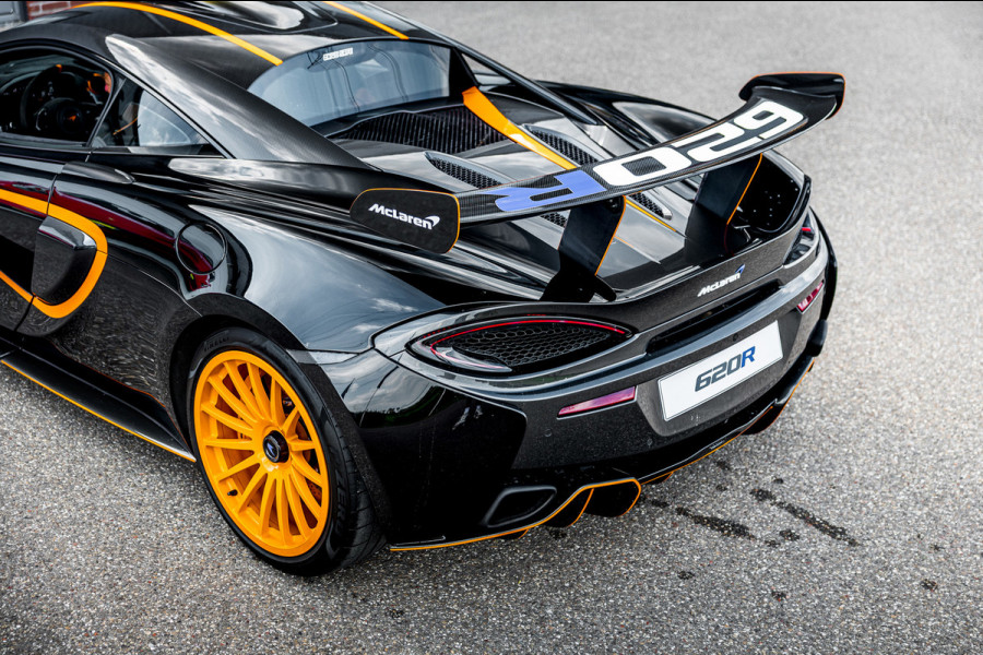 McLaren 620R 3.8 V8 / 1 of 225 / MSO R Pack / Bowers & Wilkins / MSO Defined Carbon Fibre / McLaren Track Telemetry