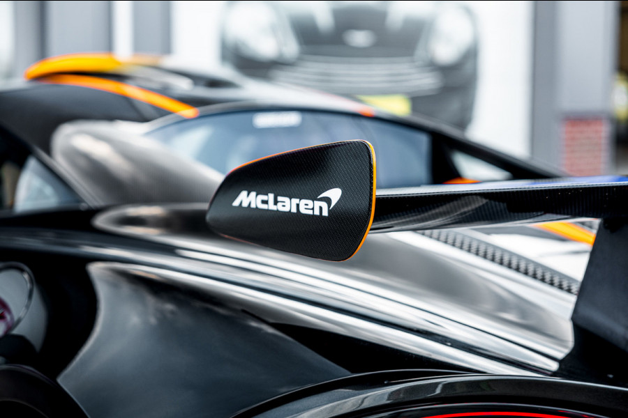 McLaren 620R 3.8 V8 / 1 of 225 / MSO R Pack / Bowers & Wilkins / MSO Defined Carbon Fibre / McLaren Track Telemetry