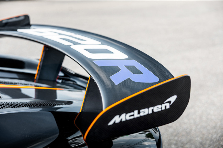 McLaren 620R 3.8 V8 / 1 of 225 / MSO R Pack / Bowers & Wilkins / MSO Defined Carbon Fibre / McLaren Track Telemetry