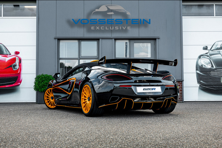 McLaren 620R 3.8 V8 / 1 of 225 / MSO R Pack / Bowers & Wilkins / MSO Defined Carbon Fibre / McLaren Track Telemetry