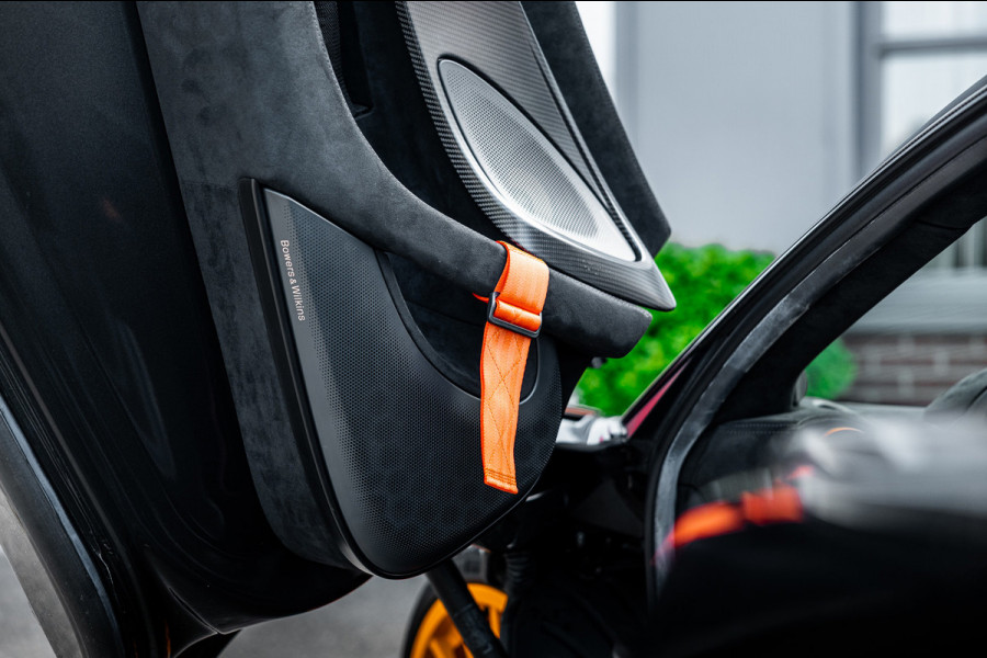 McLaren 620R 3.8 V8 / 1 of 225 / MSO R Pack / Bowers & Wilkins / MSO Defined Carbon Fibre / McLaren Track Telemetry