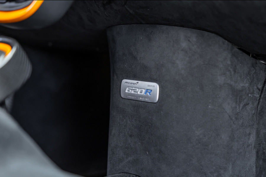 McLaren 620R 3.8 V8 / 1 of 225 / MSO R Pack / Bowers & Wilkins / MSO Defined Carbon Fibre / McLaren Track Telemetry