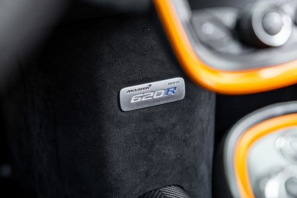 McLaren 620R 3.8 V8 / 1 of 225 / MSO R Pack / Bowers & Wilkins / MSO Defined Carbon Fibre / McLaren Track Telemetry
