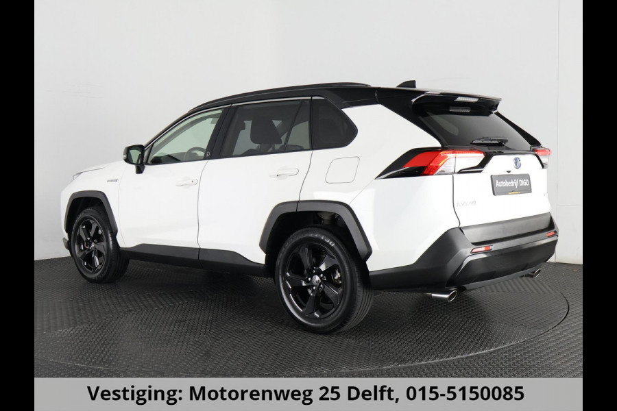 Toyota RAV4 2.5 HYBRID 4WD DYNAMIC BI-TONE GARANTIE 05-2031! SLECHTS 39.000 KM! 1650 KG TREKGEWICHT. STUUR & STOELVERWARMING . NAVIGATIE .PDC V & A .