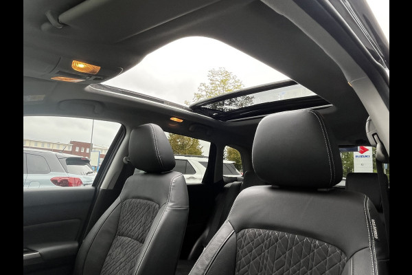 Suzuki Vitara 1.4 Boosterjet Style Smart Hybrid 130pk/95kW 6-bak | Pano | Adapt. Cruise | Dodehoek | Camera | Navi | Carplay | Half leder/suéde | etc. etc.