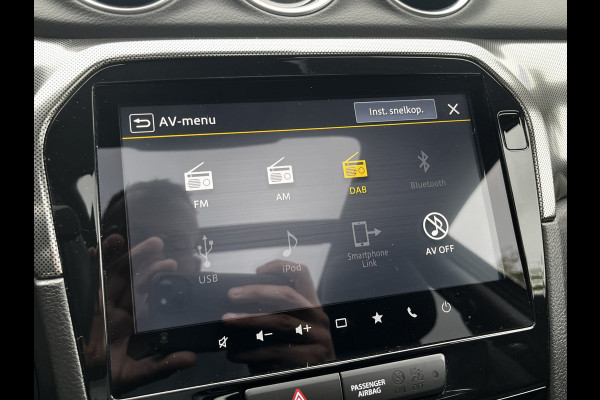 Suzuki Vitara 1.4 Boosterjet Style Smart Hybrid 130pk/95kW 6-bak | Pano | Adapt. Cruise | Dodehoek | Camera | Navi | Carplay | Half leder/suéde | etc. etc.