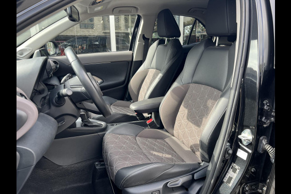 Toyota Yaris Cross 1.5 Hybrid Executive | Trekhaak, Eerste eigenaar, JBL, Head up display, Dodehoekherkenning, Parkeersensoren, Stoelverwarming