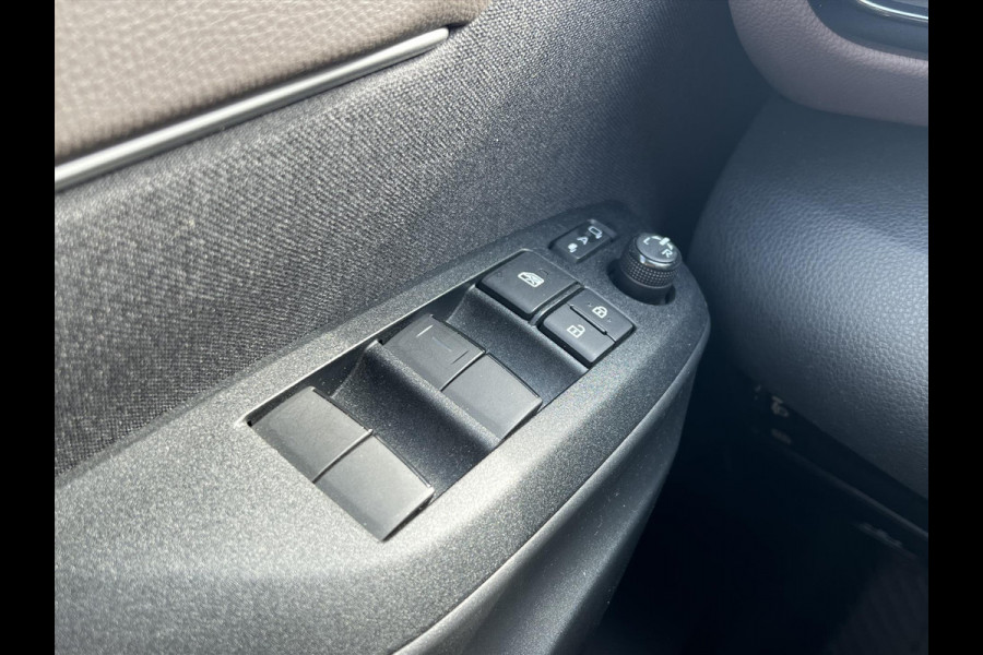 Toyota Yaris Cross 1.5 Hybrid Executive | Trekhaak, Eerste eigenaar, JBL, Head up display, Dodehoekherkenning, Parkeersensoren, Stoelverwarming