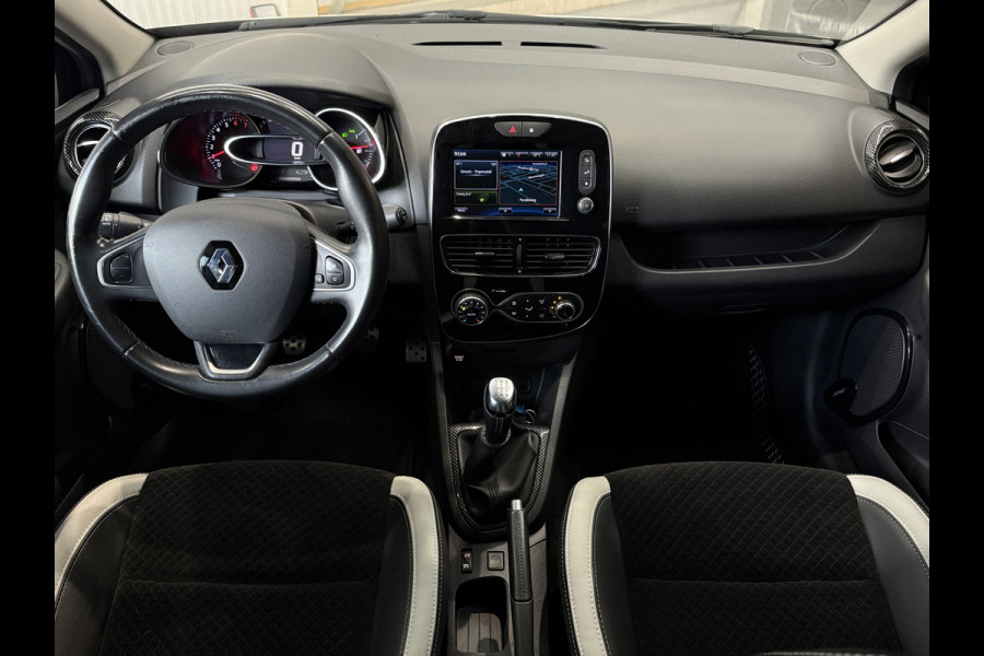 Renault Clio 0.9 TCe Bose | Navi | Camera | 17" | Stoelverwarming | PDC | Led |