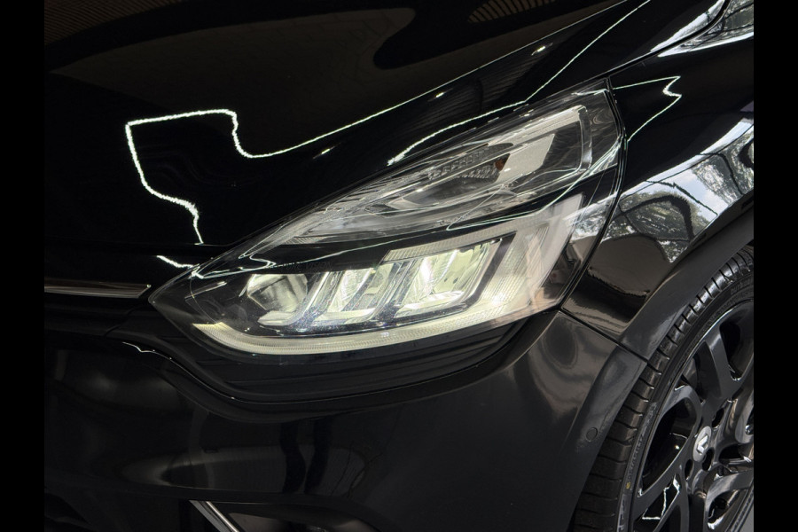 Renault Clio 0.9 TCe Bose | Navi | Camera | 17" | Stoelverwarming | PDC | Led |