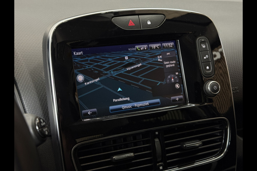 Renault Clio 0.9 TCe Bose | Navi | Camera | 17" | Stoelverwarming | PDC | Led |