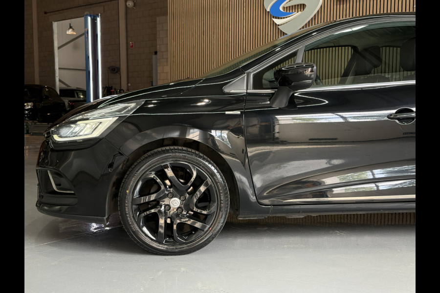 Renault Clio 0.9 TCe Bose | Navi | Camera | 17" | Stoelverwarming | PDC | Led |