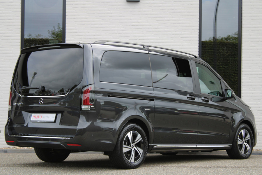 Mercedes-Benz Eqv 300 L2 / AMG / Luchtvering / 200 KM!!! / 7-Persoons / Burmester / Vol Opties / NIEUW