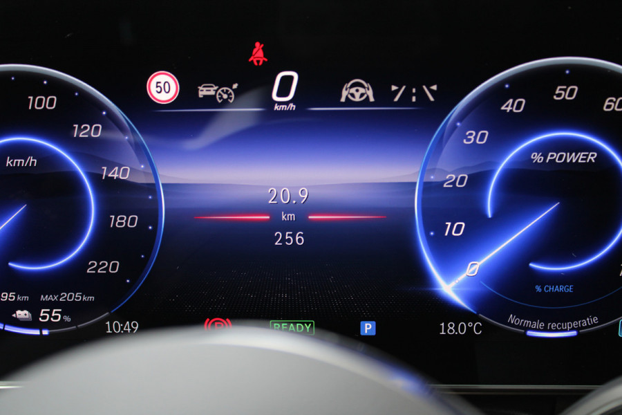 Mercedes-Benz Eqv 300 L2 / AMG / Luchtvering / 200 KM!!! / 7-Persoons / Burmester / Vol Opties / NIEUW