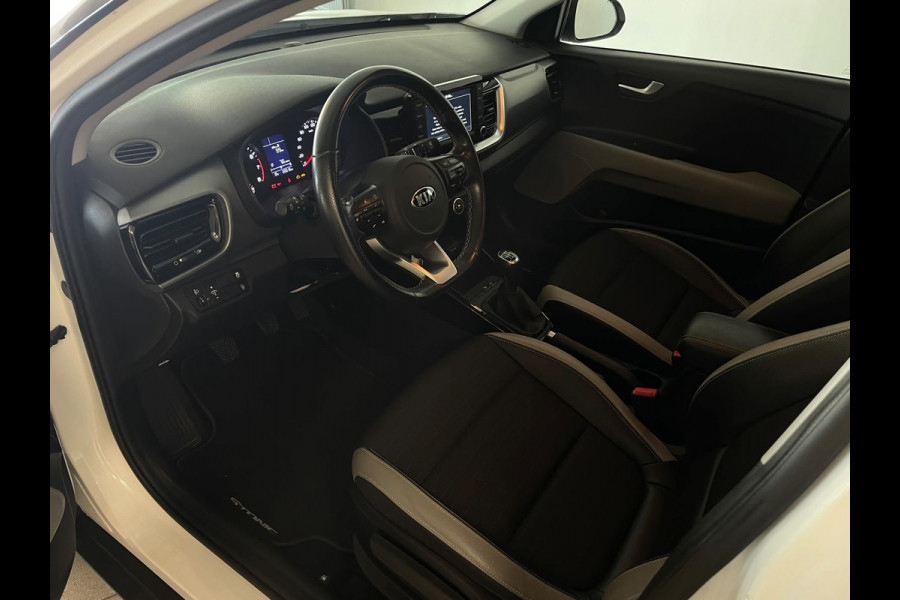 Kia Stonic 1.0 T-GDi Sports Edition AIRCO NAVI CRUISE BLUETOOTH MULTI STUUR CAMERA ELEK RAMEN CENT VERG VELGEN ZEER NETTE AUTO
