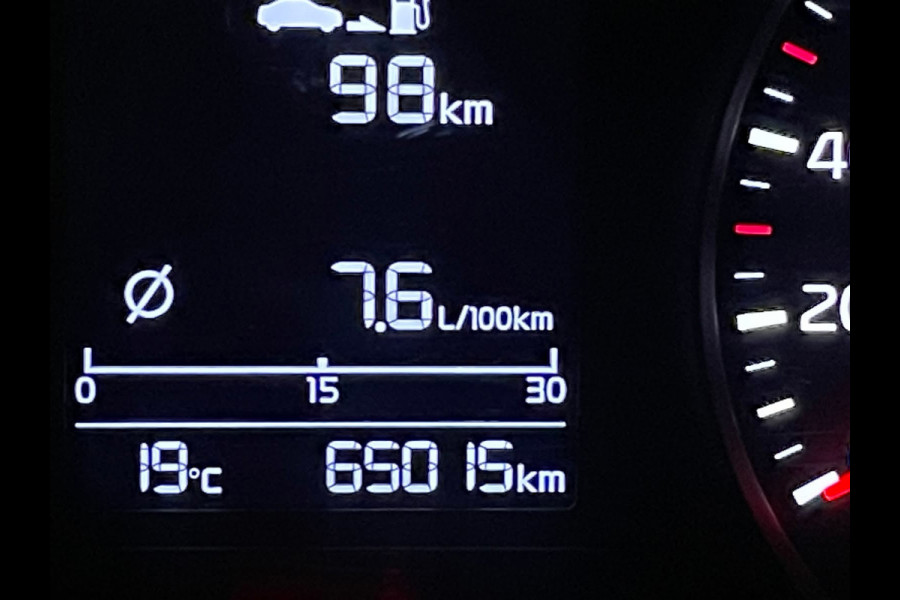 Kia Stonic 1.0 T-GDi Sports Edition AIRCO NAVI CRUISE BLUETOOTH MULTI STUUR CAMERA ELEK RAMEN CENT VERG VELGEN ZEER NETTE AUTO