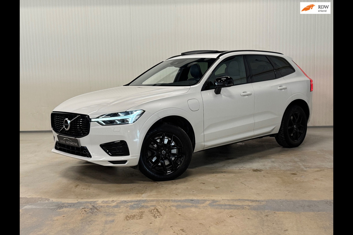 Volvo XC60 2.0 T6 Plug-in hybrid AWD R Design | PANO | BLACK DESIGN | TREKHAAK | H&K