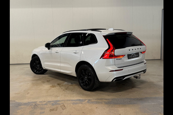 Volvo XC60 2.0 T6 Plug-in hybrid AWD R Design | PANO | BLACK DESIGN | TREKHAAK | H&K