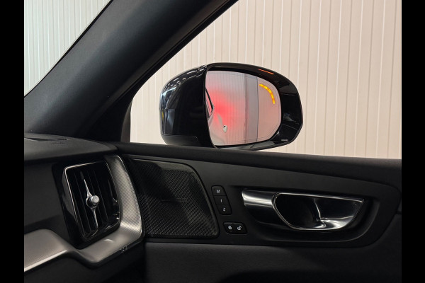 Volvo XC60 2.0 T6 Plug-in hybrid AWD R Design | PANO | BLACK DESIGN | TREKHAAK | H&K