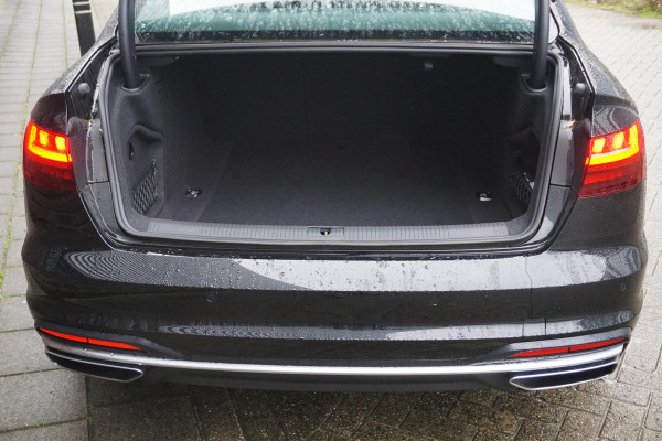 Audi A4 Limousine 35 TFSI 150PK Virtual Cockpit/Sportstoelen/ Origineel Nederlands/1e Eigenaar.