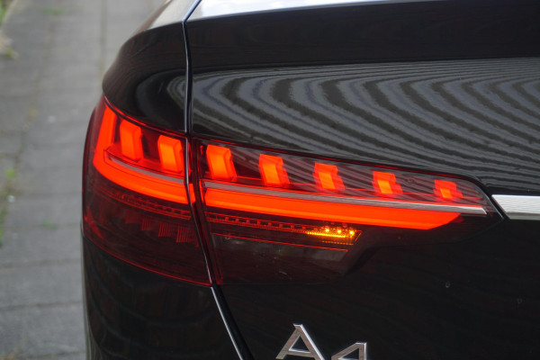 Audi A4 Limousine 35 TFSI 150PK Virtual Cockpit/Sportstoelen/ Origineel Nederlands/1e Eigenaar.