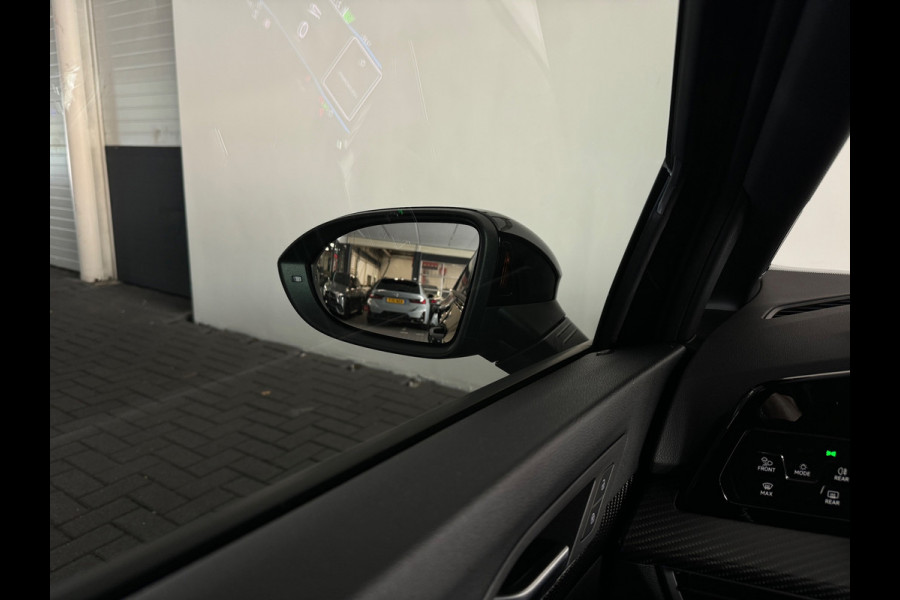 Volkswagen Golf 2.0 TSI 4Motion R Black Edition Pano|Akra|Memory|360