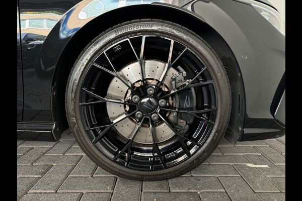 Volkswagen Golf 2.0 TSI 4Motion R Black Edition Pano|Akra|Memory|360