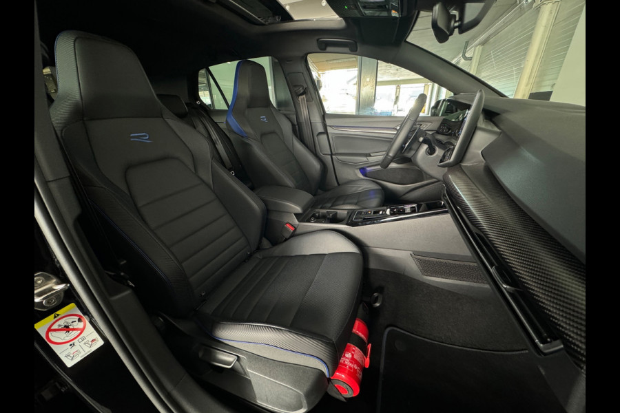 Volkswagen Golf 2.0 TSI 4Motion R Black Edition Pano|Akra|Memory|360