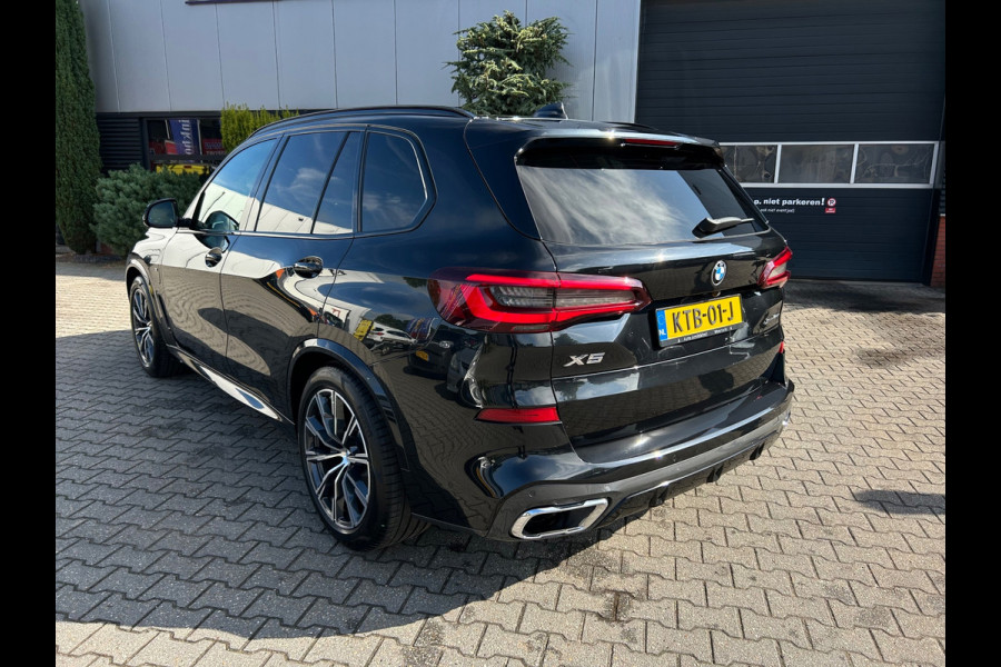 BMW X5 XDrive45e M-Sport, Pano. el. achterklep, camera, el. trekhaak