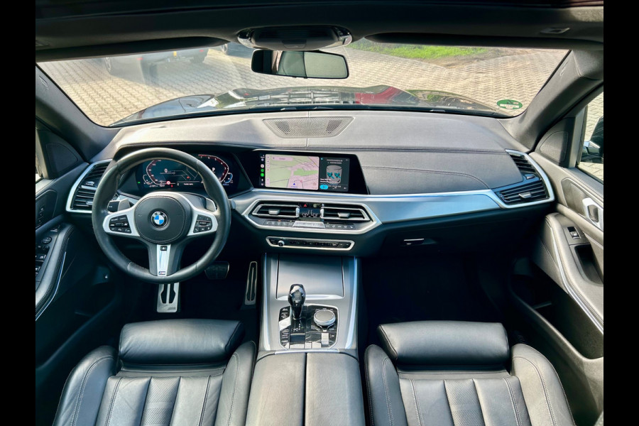 BMW X5 XDrive45e M-Sport, Pano. el. achterklep, camera, el. trekhaak