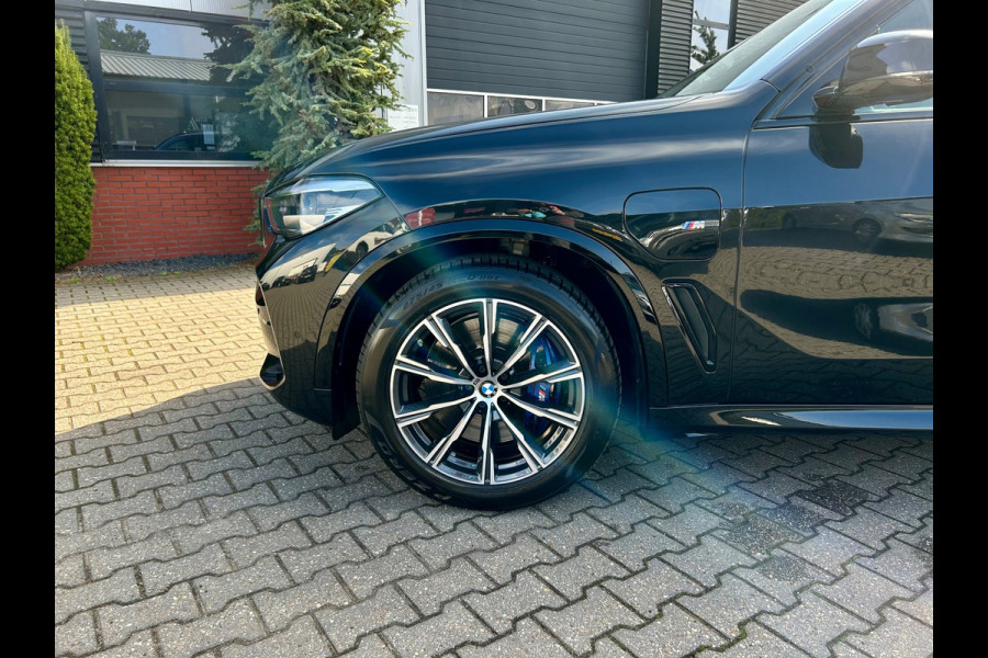 BMW X5 XDrive45e M-Sport, Pano. el. achterklep, camera, el. trekhaak