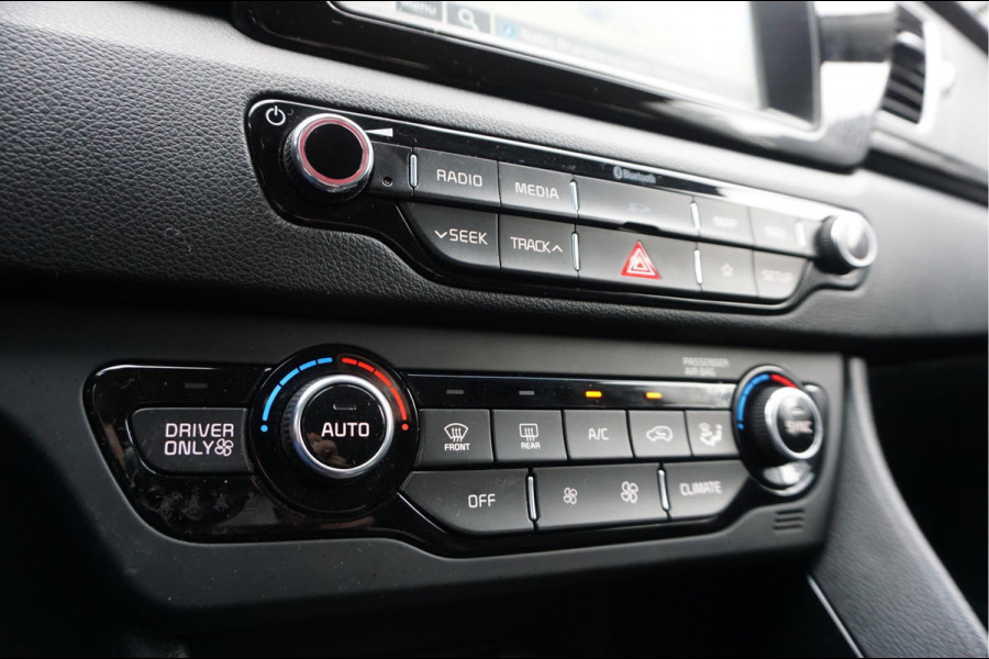 Kia Niro 1.6 GDi Hybrid DynamicLine Automaat * NL AUTO Dealer Onderhouden * Apple Carplay Navigatie