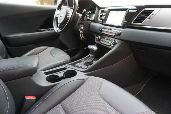 Kia Niro 1.6 GDi Hybrid DynamicLine Automaat * NL AUTO Dealer Onderhouden * Apple Carplay Navigatie
