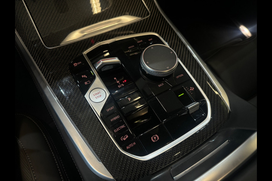 BMW X5 XDrive50e Pano|Carbon|BTW|M-Seats|H/K|Trekhaak|Keyless