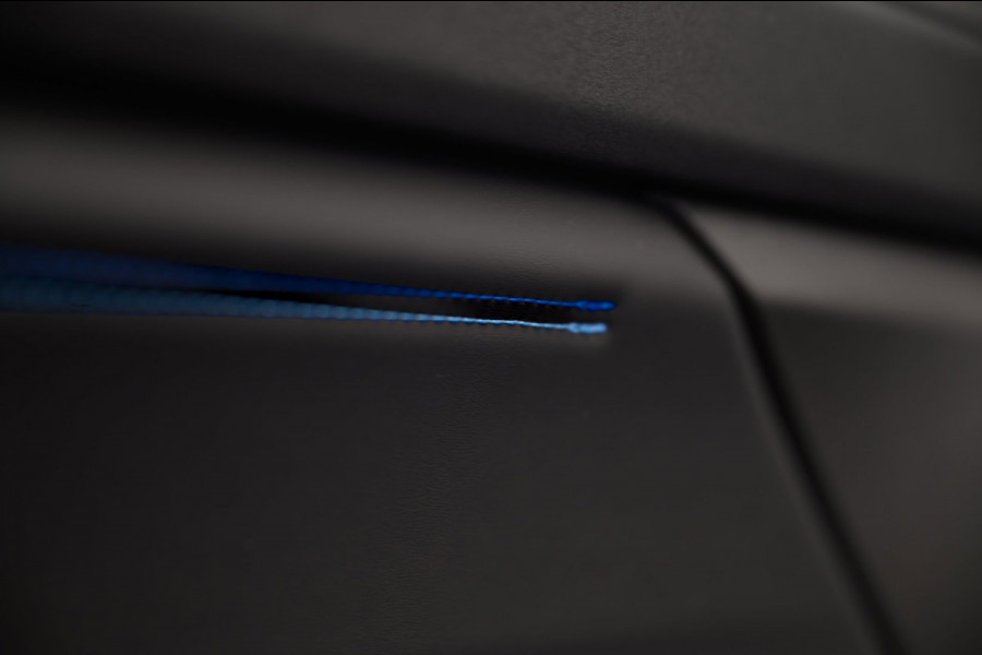 Lynk & Co 01 1.5 261PK Plug-in Hybrid | Origineel Nederlands | 360 Camera Pano/dak Apple/Carplay Adaptive/Cruise