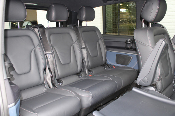 Mercedes-Benz Eqv 300 L2 / AMG / Luchtvering / 7-Persoons / Burmester / 360 Camera / Vol Opties / NIEUWSTAAT