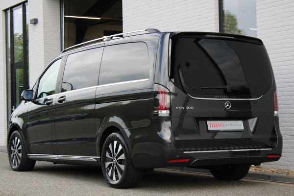 Mercedes-Benz Eqv 300 L2 / AMG / Luchtvering / 7-Persoons / Burmester / 360 Camera / Vol Opties / NIEUWSTAAT