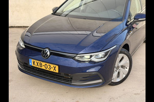 Volkswagen Golf 1.5 eTSI DSG IQ Light Memory Massage Sfeer ACC