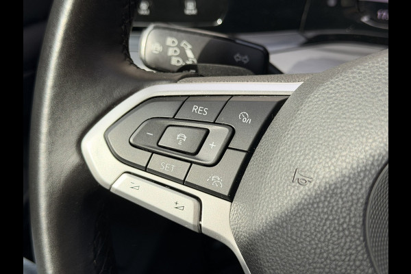 Volkswagen Golf 1.5 eTSI DSG IQ Light Memory Massage Sfeer ACC