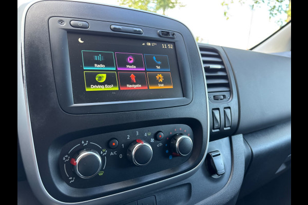 Renault Trafic 2.0 dCi 145 T29 L2H1 DC Comfort | Dubbel Cabine | Automaat | Trekhaak | Achteruitrij Camera | Led