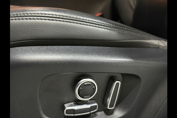 Land Rover Range Rover Evoque 1.5 P300e AWD Garantie|1e Eig|Pano|360°|Leder|CarPlay|Memory|Camera