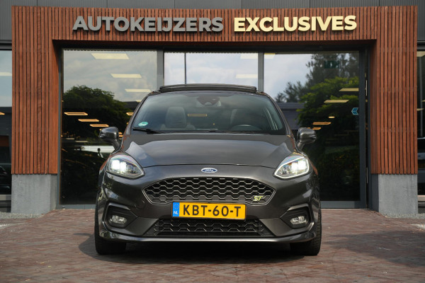 Ford Fiesta 1.5 EcoBoost ST-3 Panoramadak Cruise Recaro LED Keyless