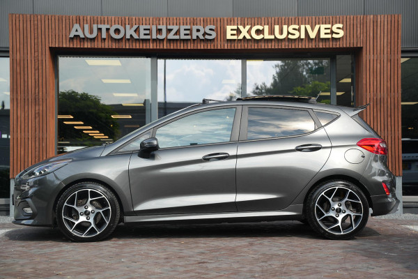 Ford Fiesta 1.5 EcoBoost ST-3 Panoramadak Cruise Recaro LED Keyless