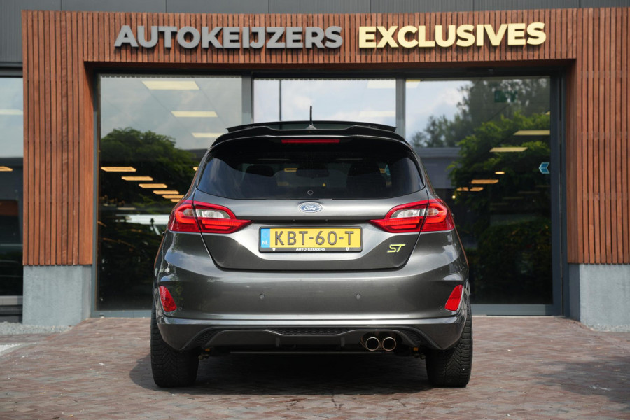 Ford Fiesta 1.5 EcoBoost ST-3 Panoramadak Cruise Recaro LED Keyless