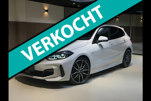 BMW 1-serie 120i High Executive|Pano|HUD|Keyless|Sfeer