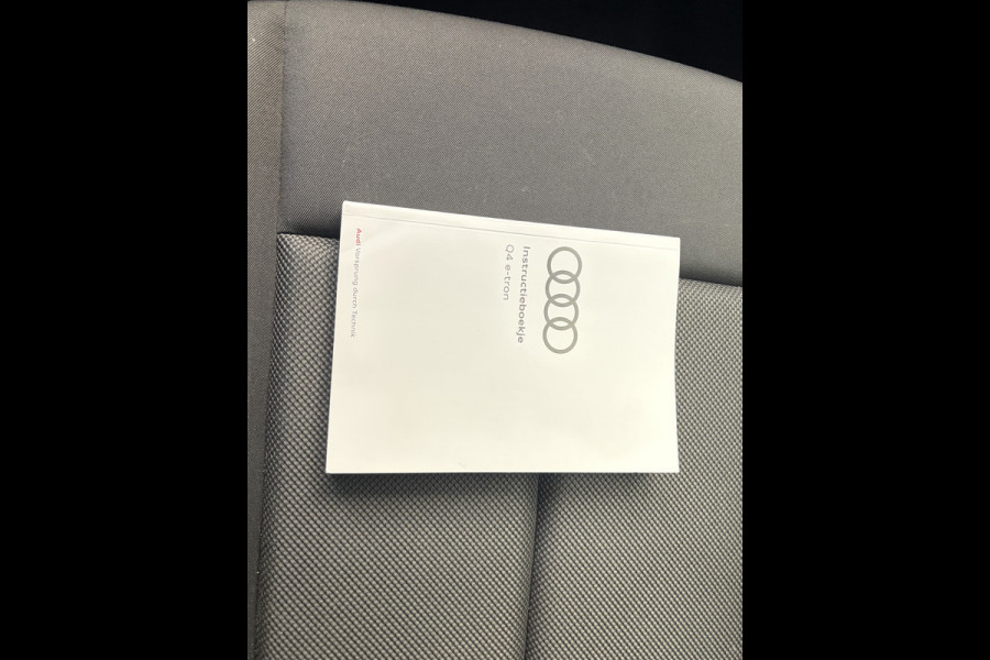 Audi Q4 e-tron 40 Edition 77 kWh Keyless Carplay Stoelverw. Hoge zit
